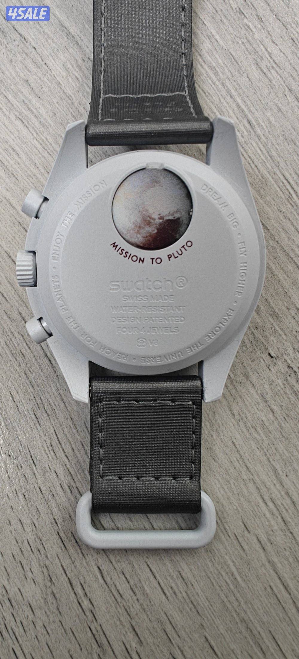 Omega x Swatch PLUTO1