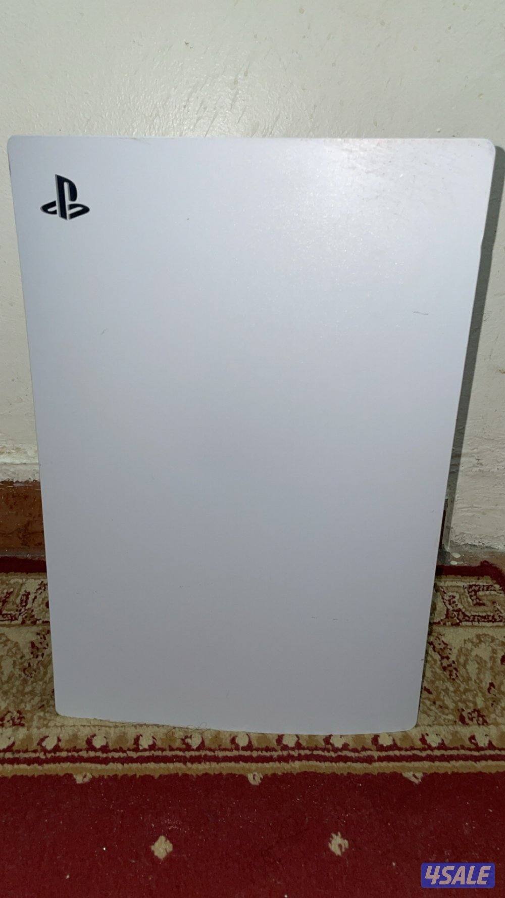 سوني ٥ نضيفه جدااا مانفتحت أبدا بدون أخذ يدته قطع قيار ممنوع التبديل3