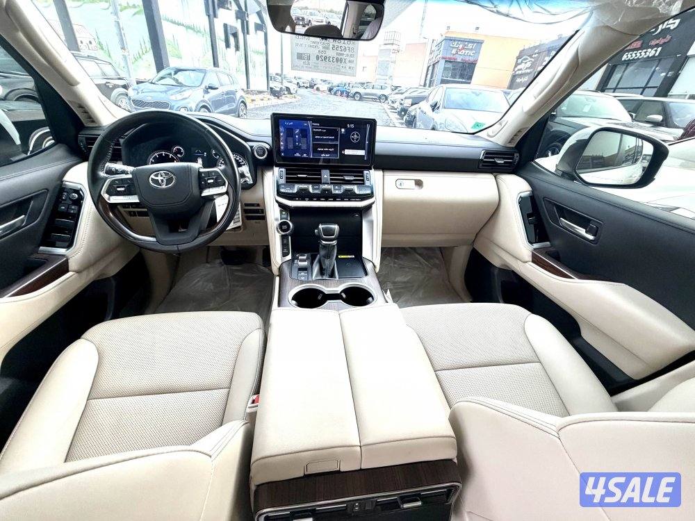 تويوتا لاندكروزر GXR ايروS توين تيربو الساير 20229