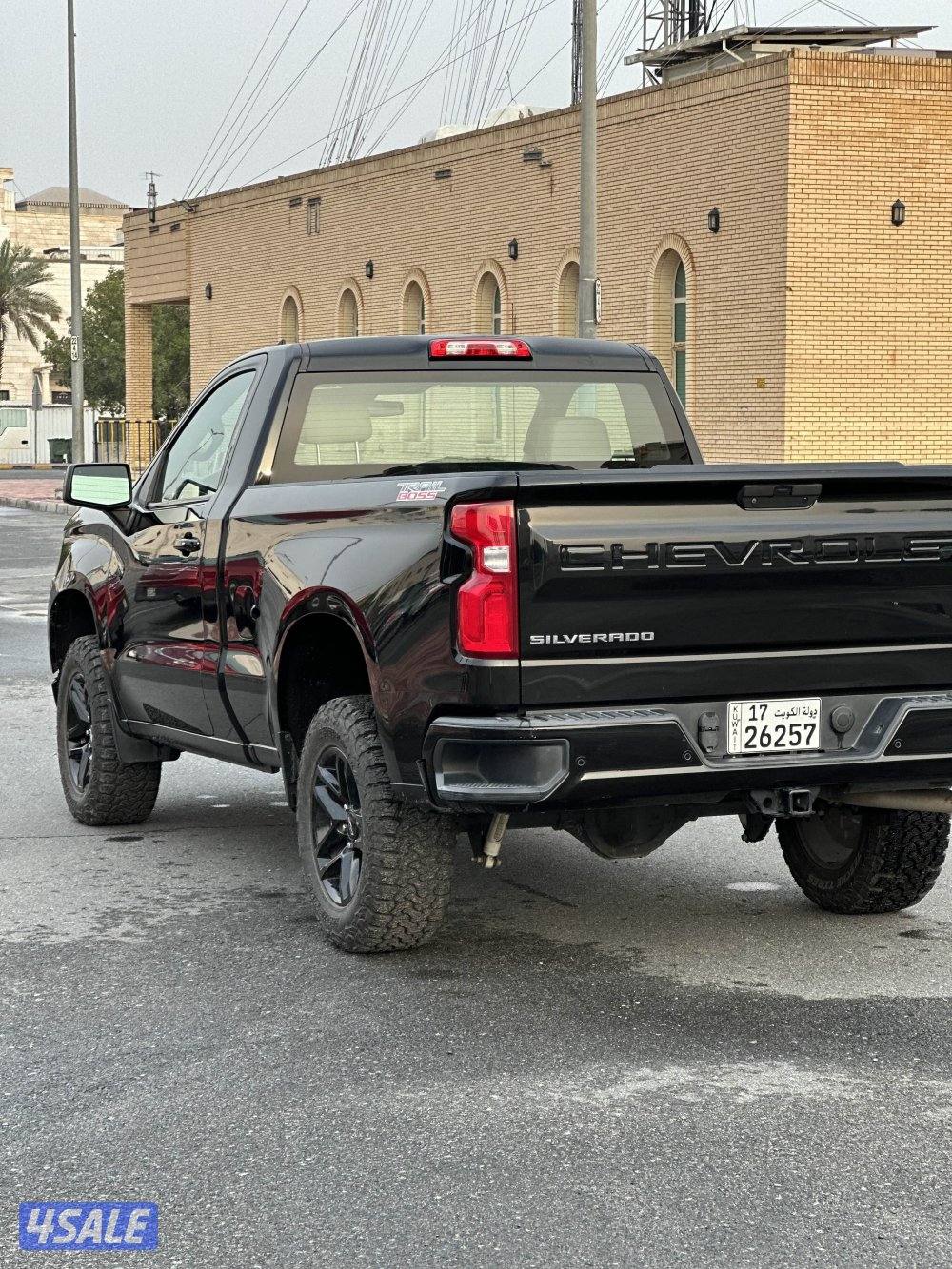 سلفرادو 2020 تريل بوس الغانم صبغ الوكالة4