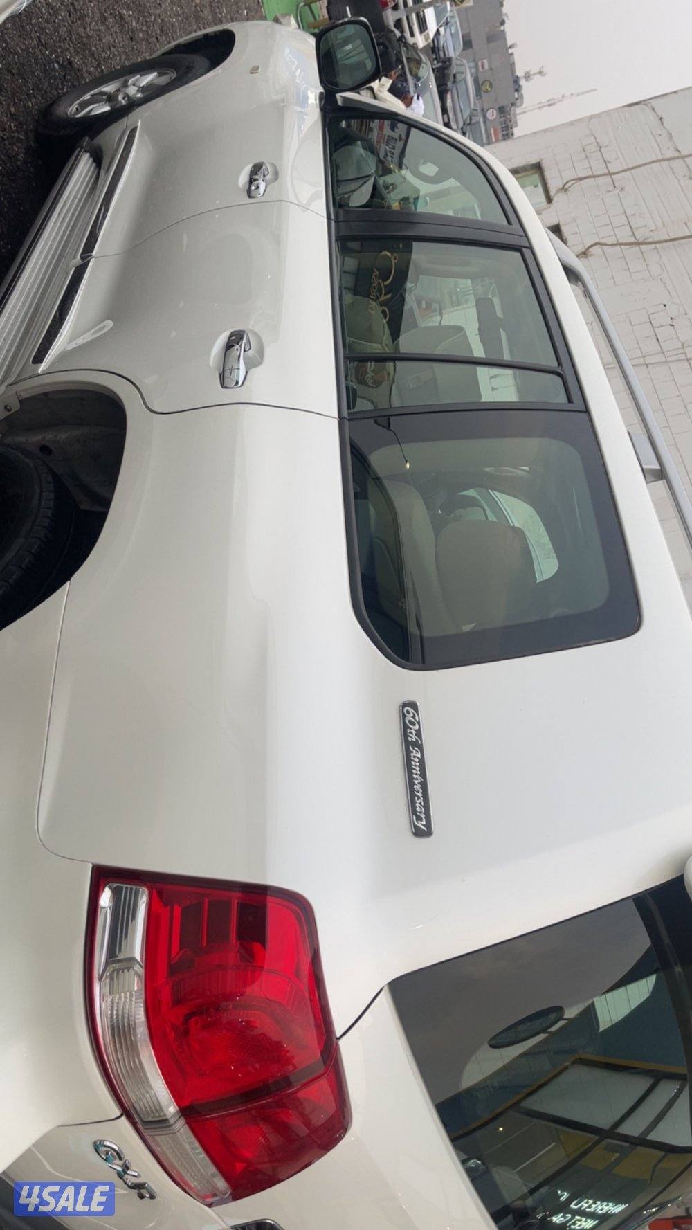 لاند كروز 20113