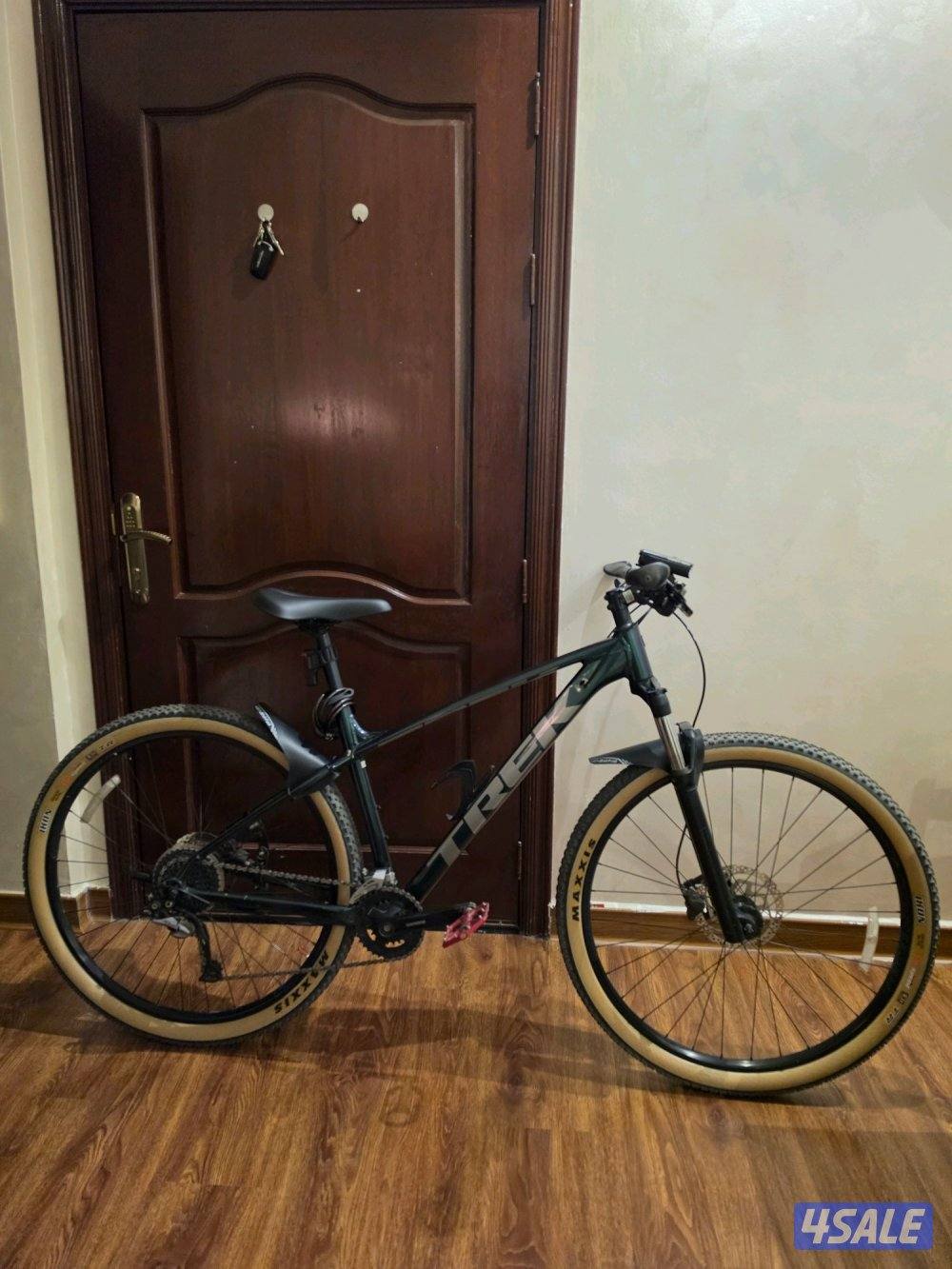 Trek Marlin 7 - Large (Very Clean)0