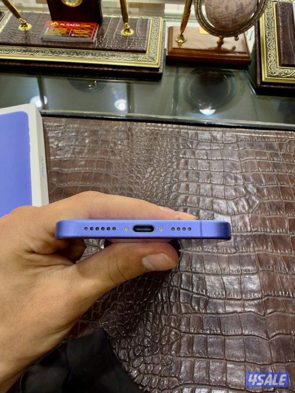 ايفون 16بلاس  ٢٥٦ قيقا نسبة البطارية ٩١ تحديث ios 18.0.17