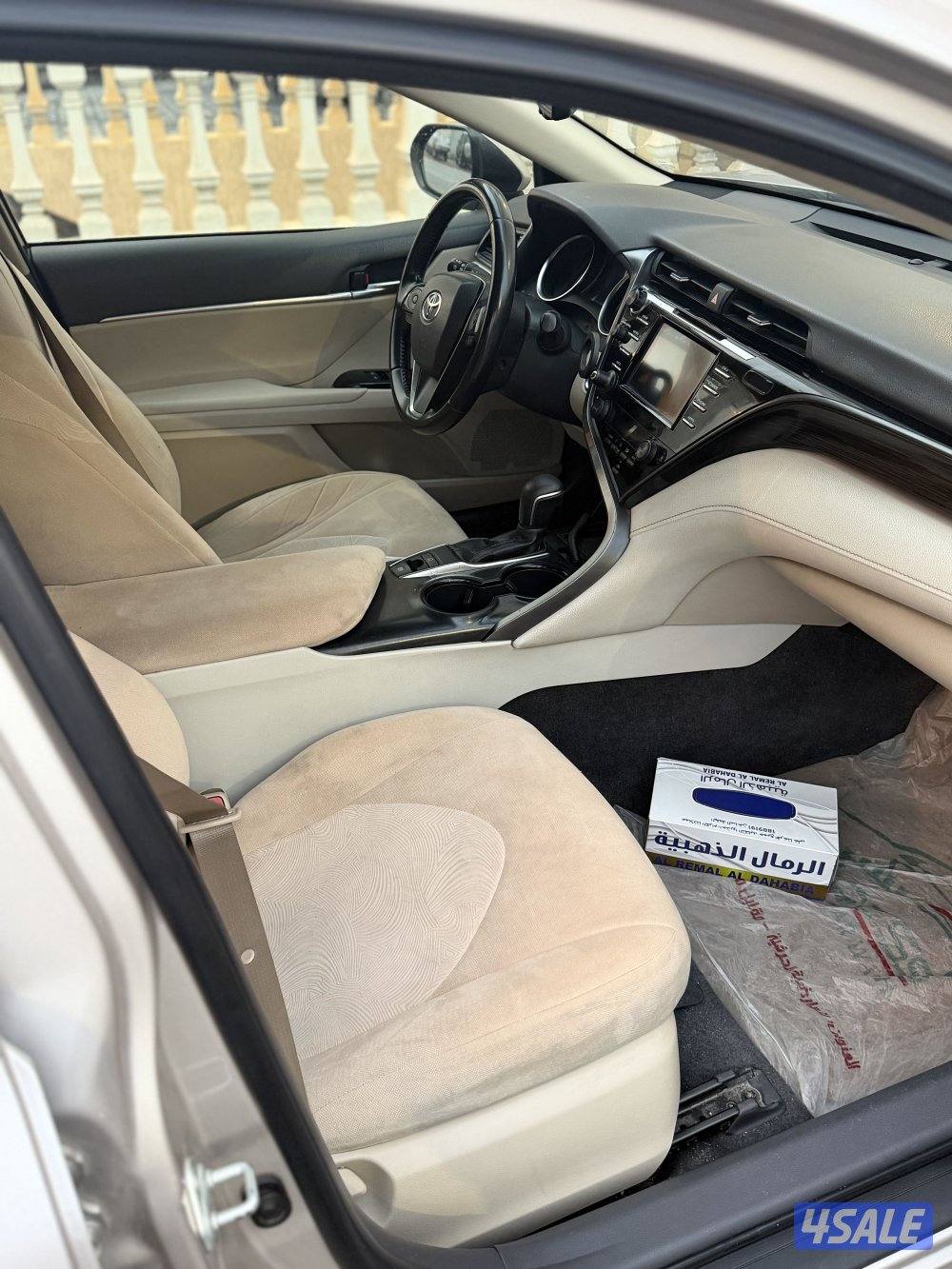 للبيع كامري ٢٠٢٠ كامل المواصفات شرط الفحص4