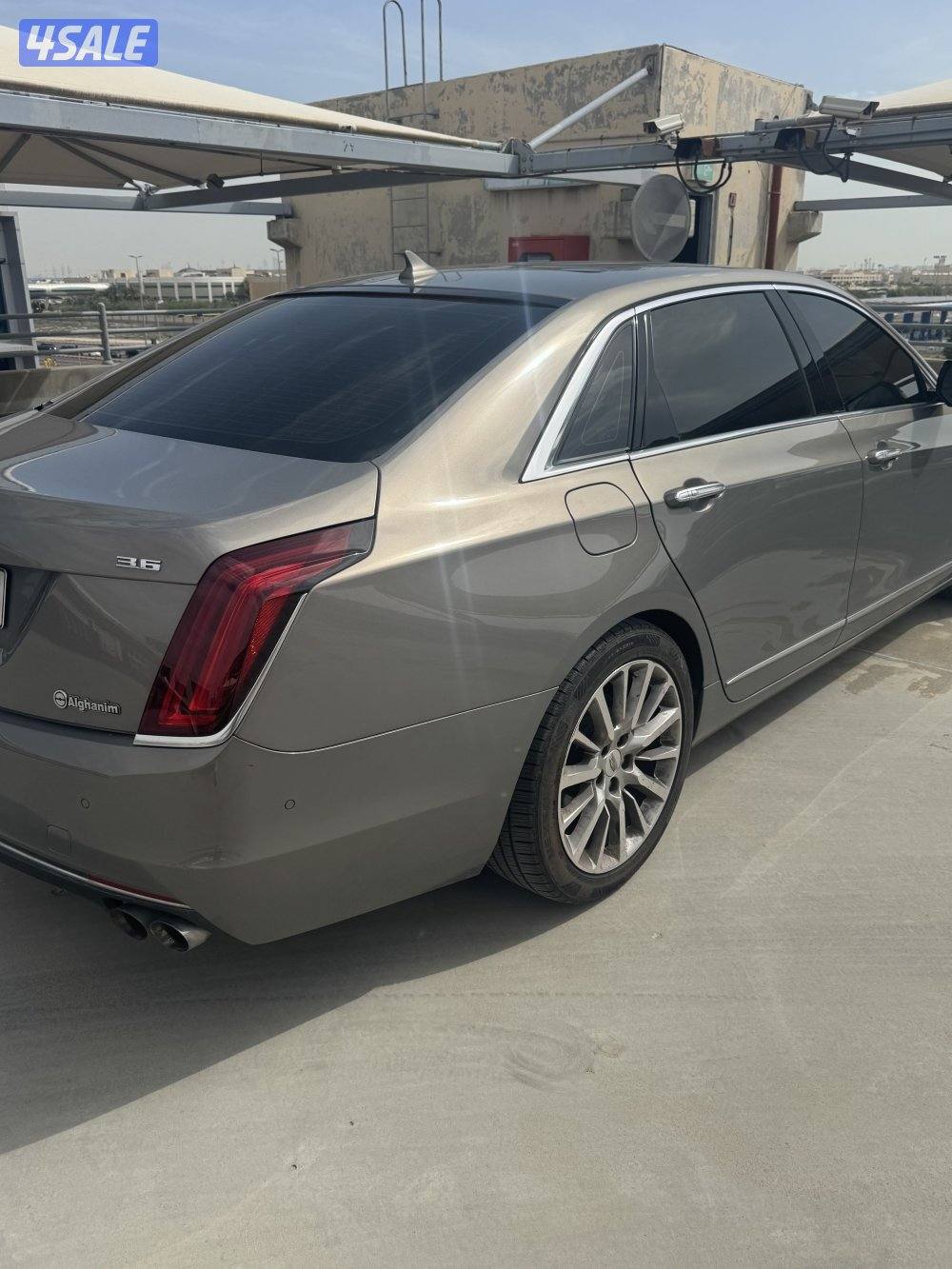 للبيع كاديلاك CT6 موديل 2017 – فئة Luxury وارد الغانم2