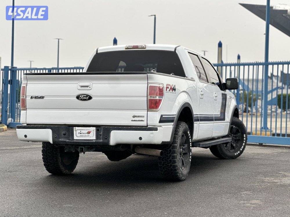 للبيع وانيت فوردF150موديل20124