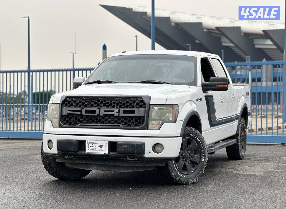 للبيع وانيت فوردF150موديل20127