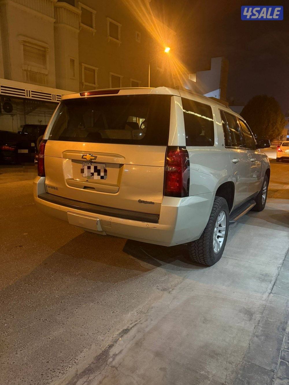 للبيع تاهو موديل 2015 مالك الاول  عداد 2511