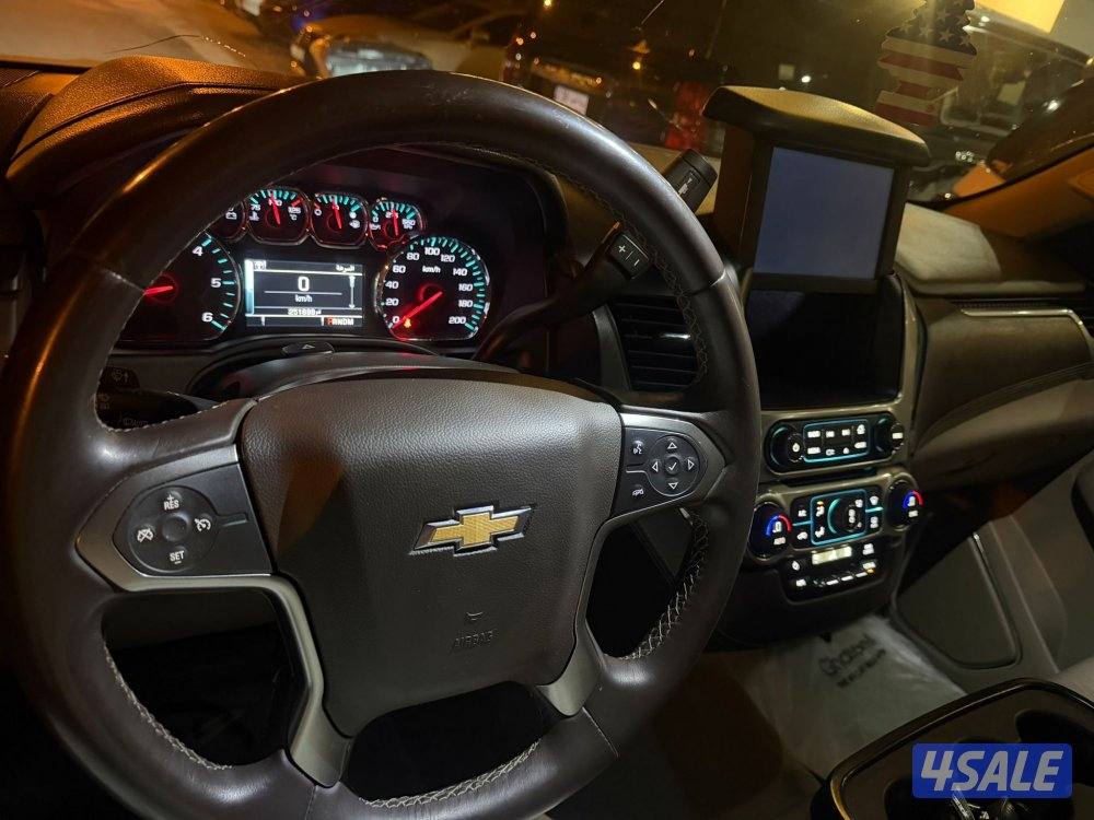 للبيع تاهو موديل 2015 مالك الاول  عداد 2515