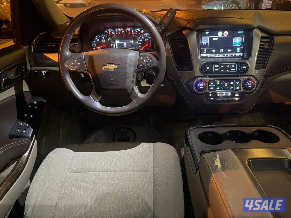 للبيع تاهو موديل 2015 مالك الاول  عداد 2518