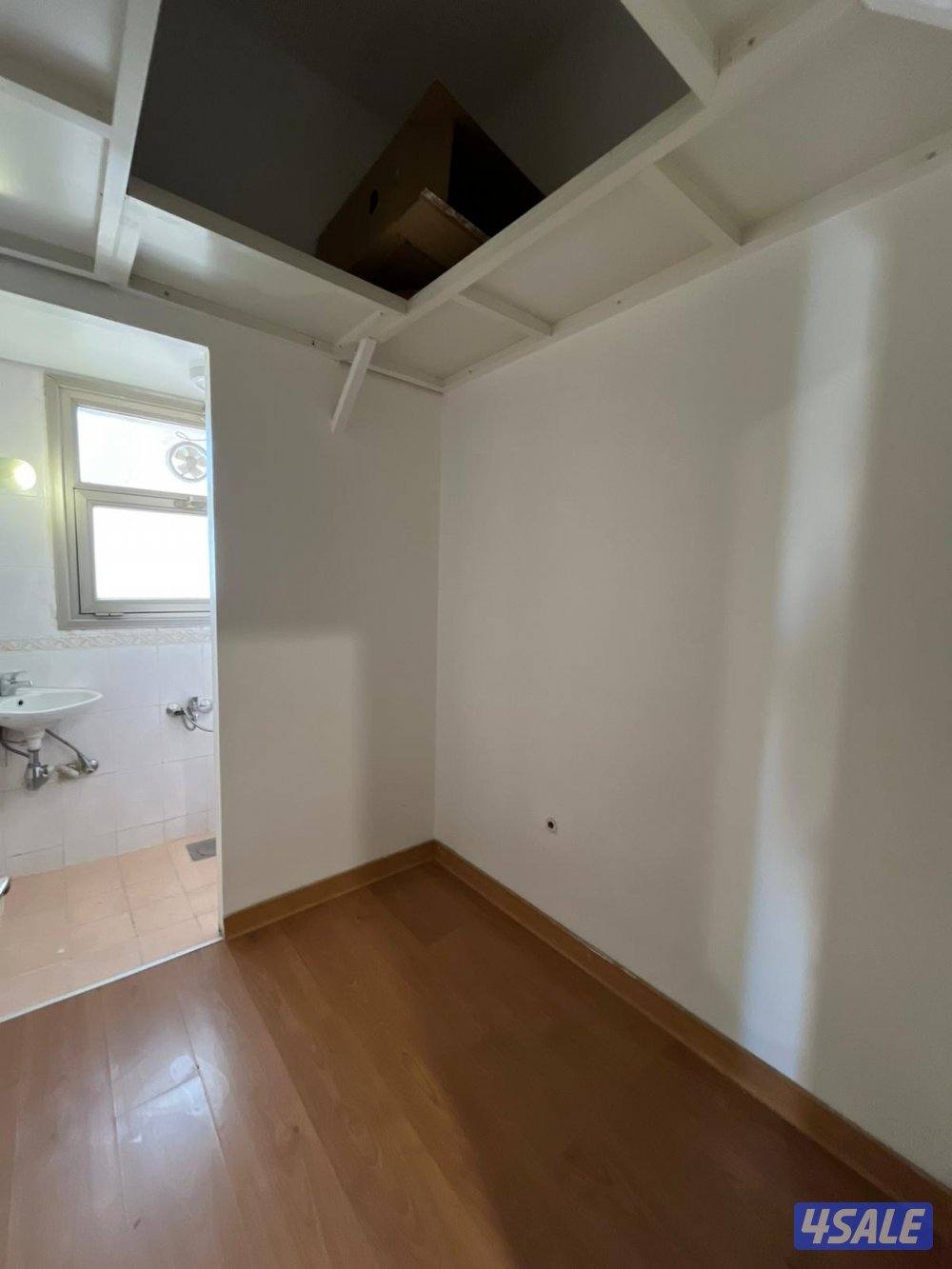 شقه سكنية مع شهر مجاني للإيجار في الشعب البحري5