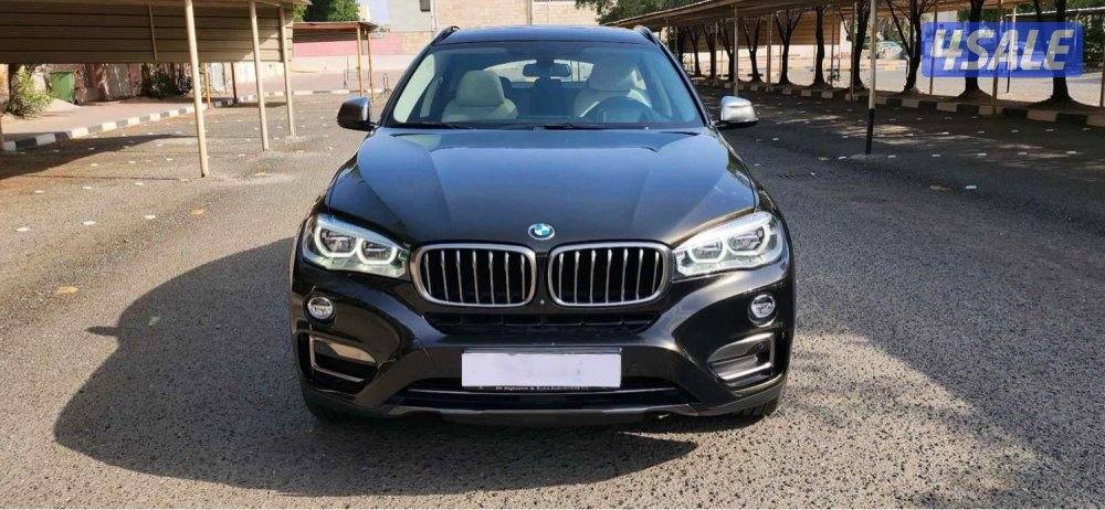للبيع BMW X6 xDrive50i (موديل 2015)14