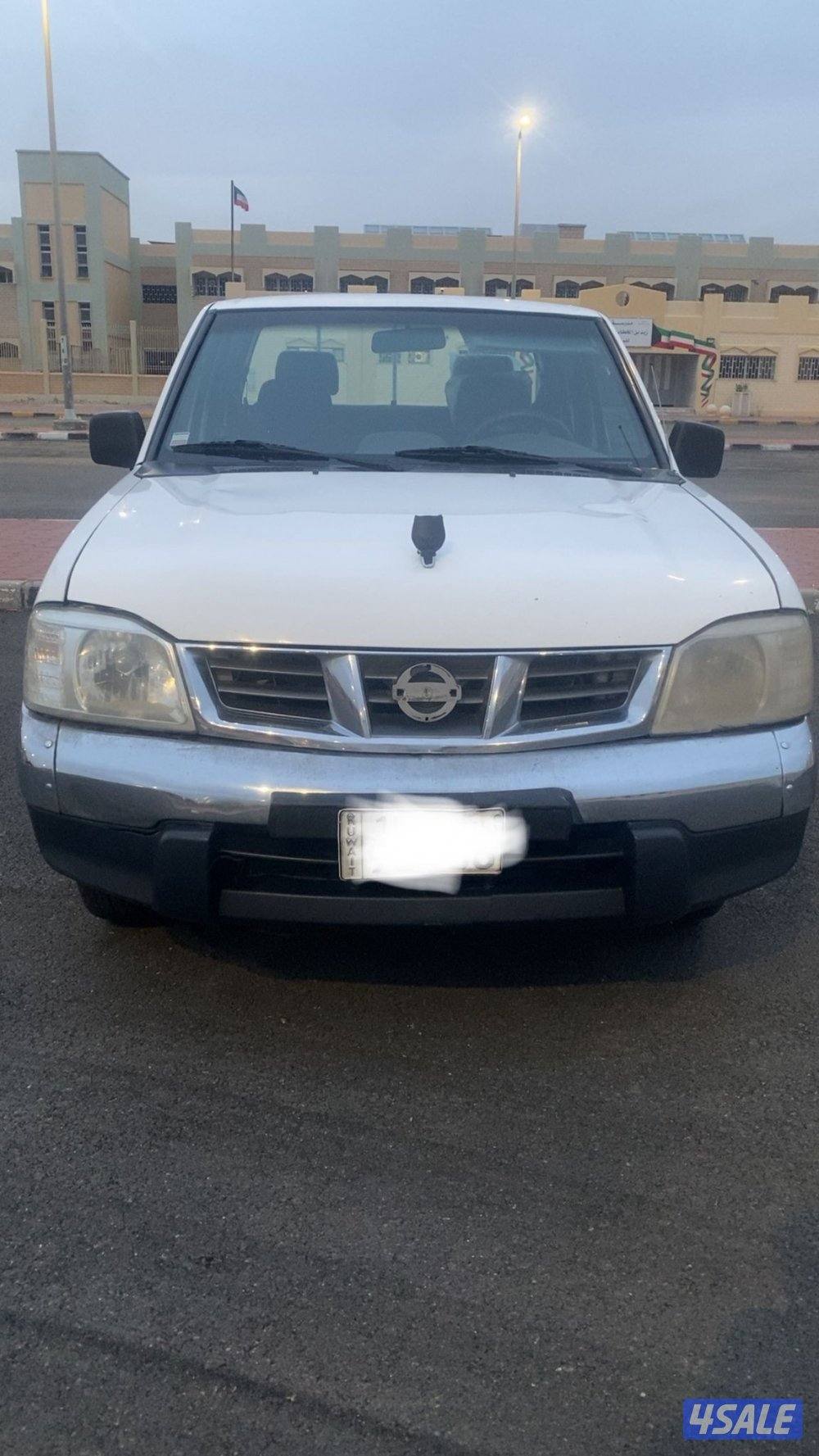 للبيع وانيت نيسان 2015 قير عادي2