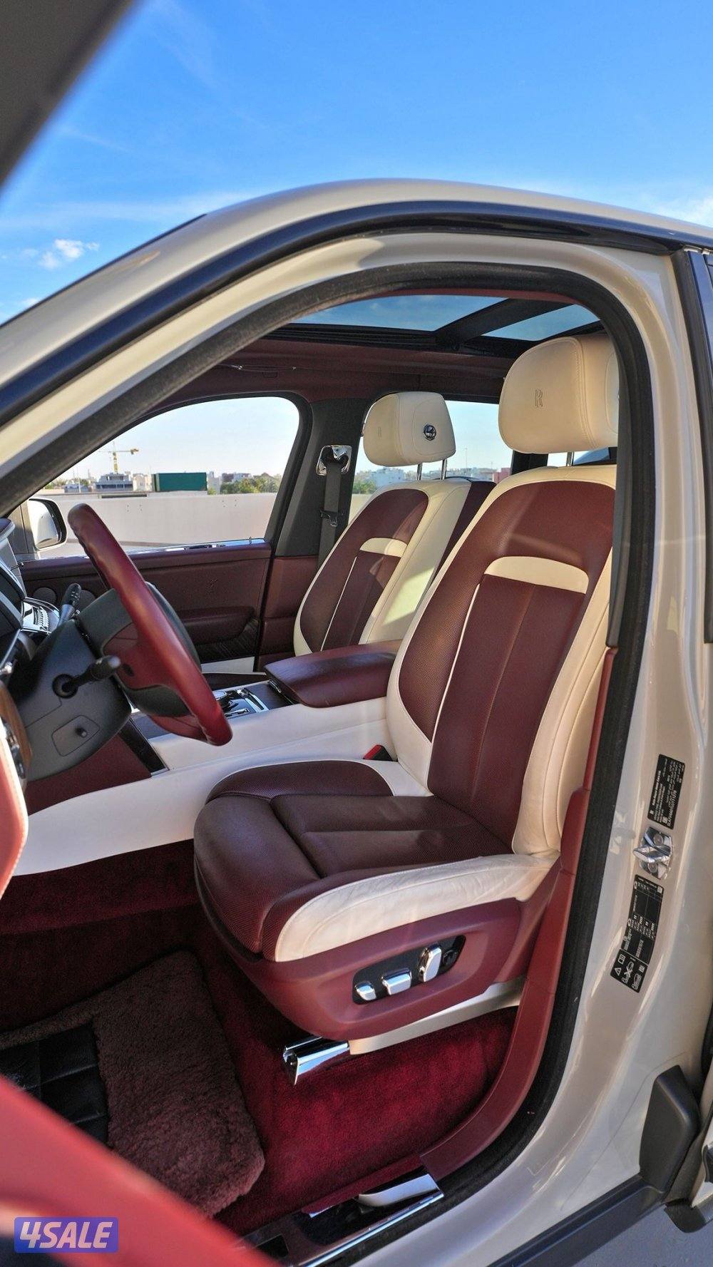 ROLLS ROYCE CULLINAN9