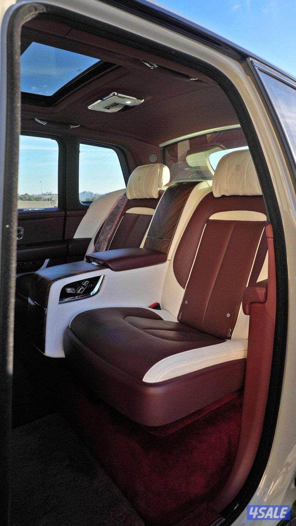 ROLLS ROYCE CULLINAN11