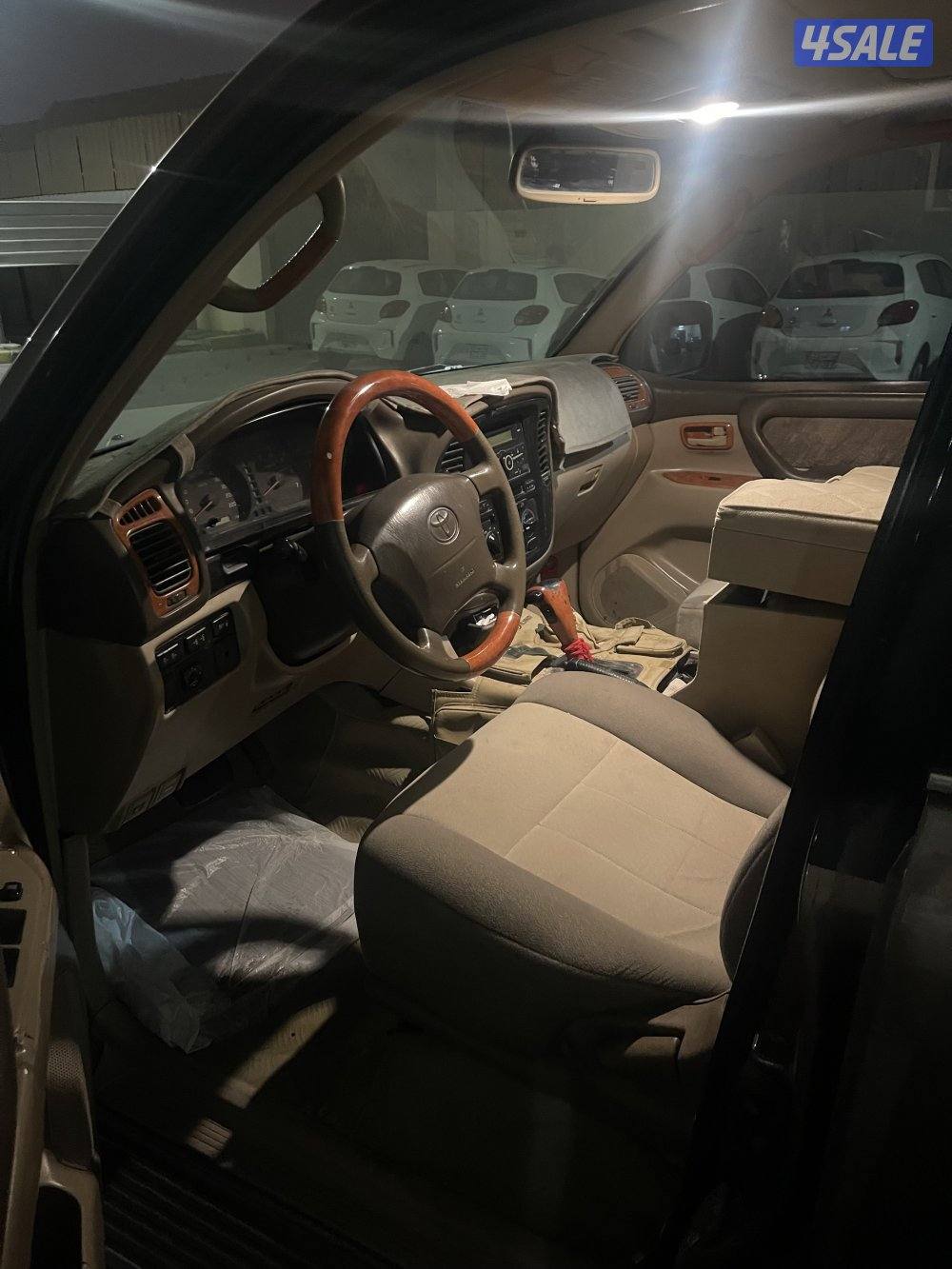 للبيع جيب 981