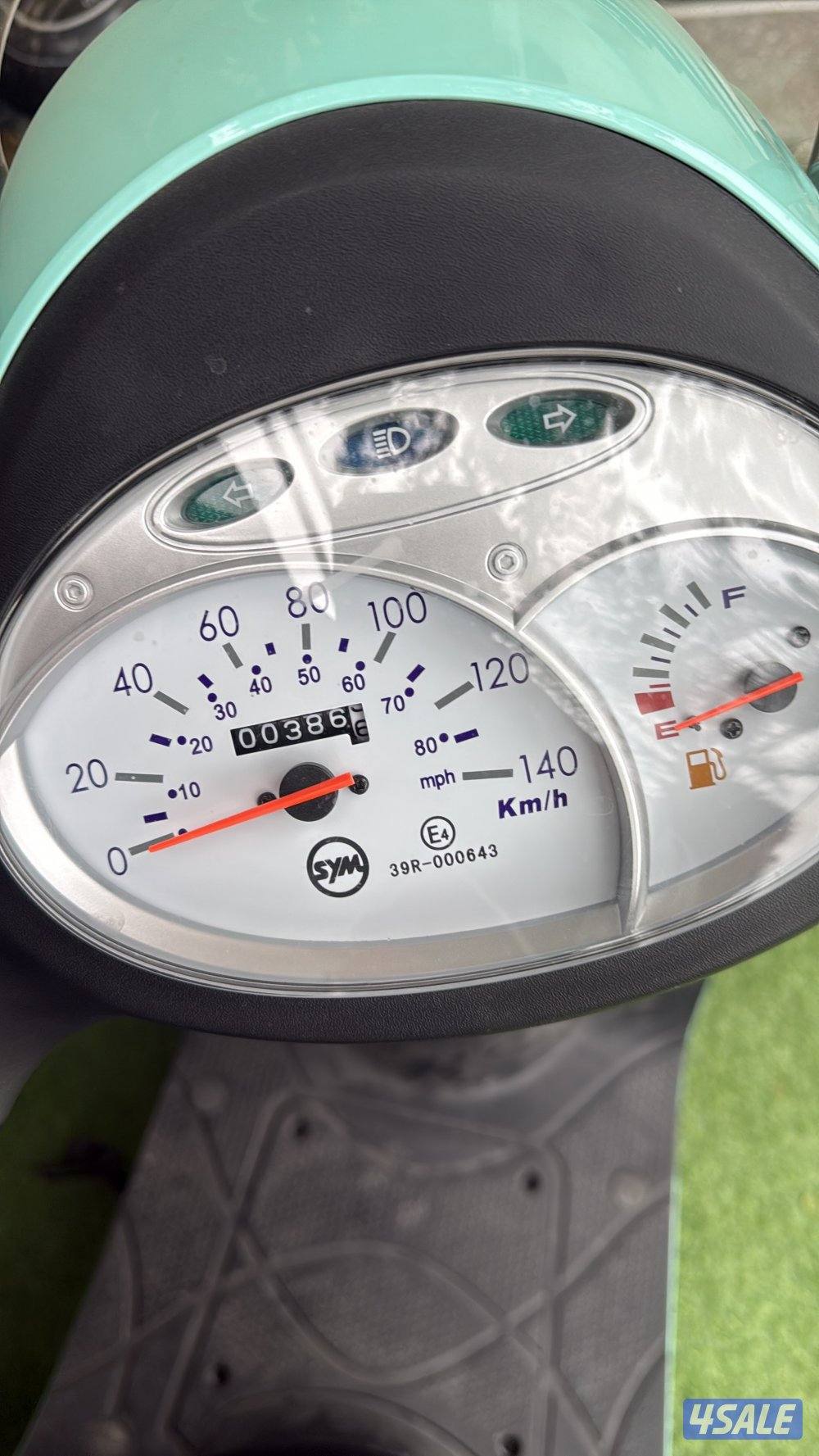 للبيع سكوتر الفيدل حجم 150 سيسي تايواني4