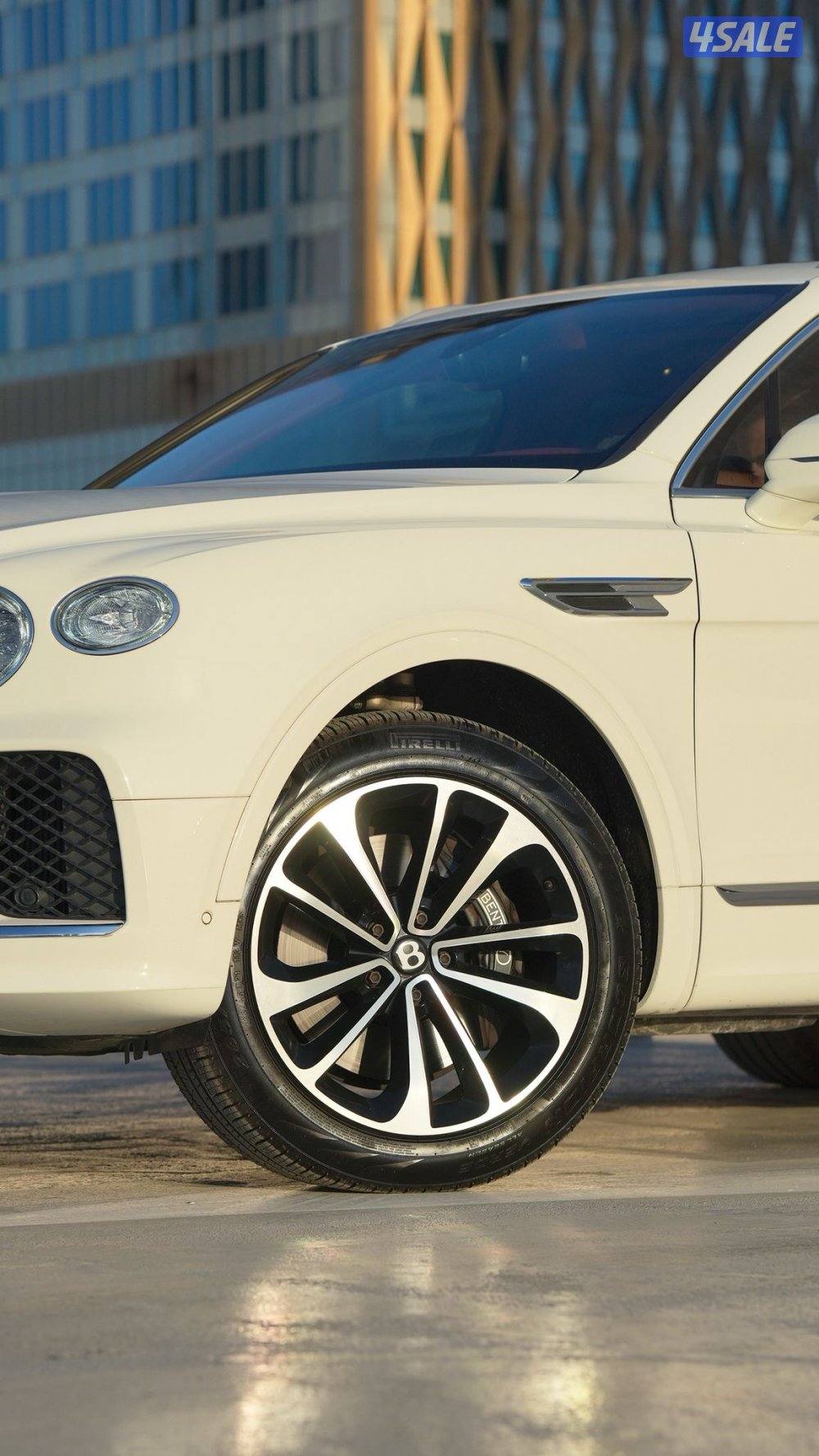 بنتلي BENTAYGA2