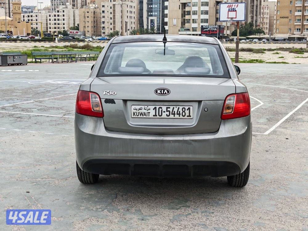للبيع كيا ريو موديل 2011 ماشي 85 ألف حاله جيده1