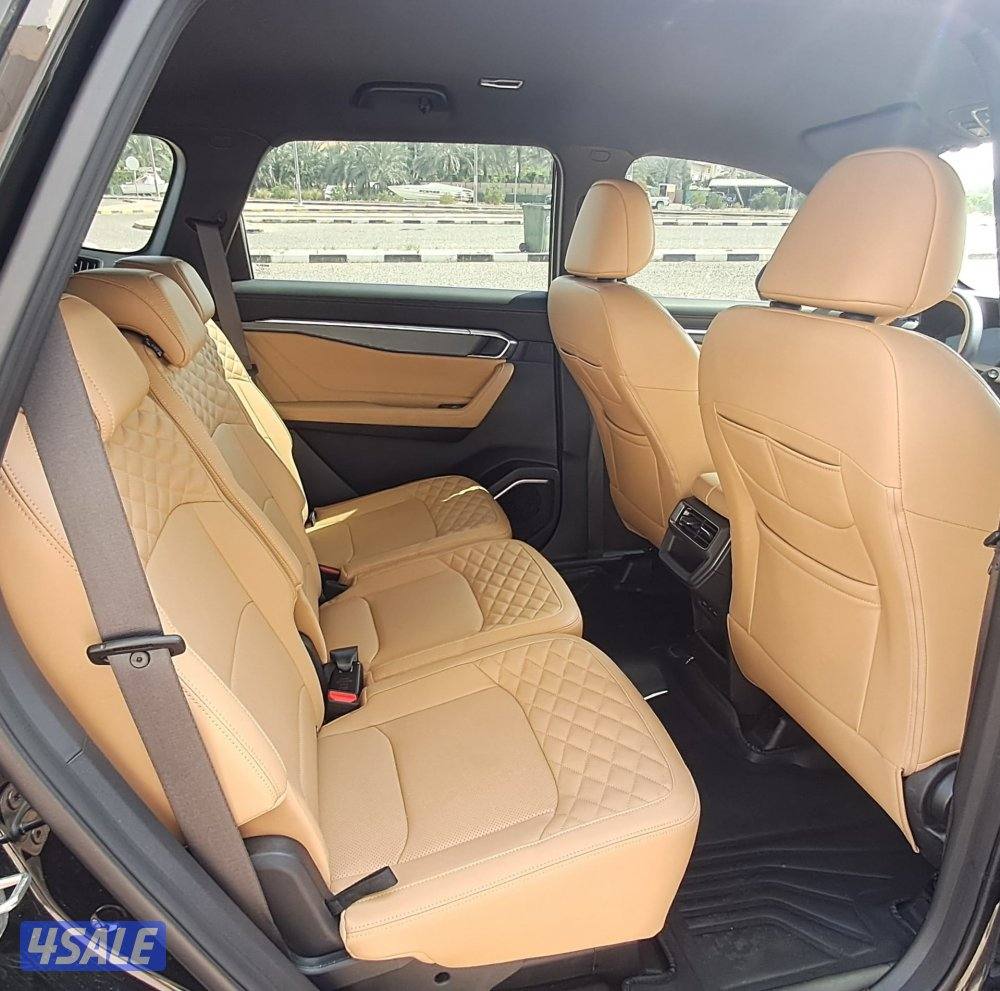 Geely Akovando - 202512