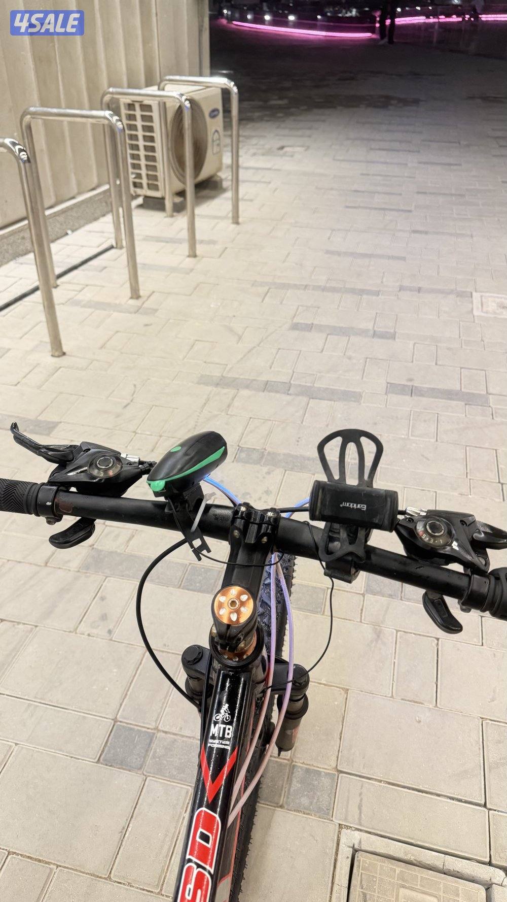 قاري حجم ٢٦ بكامل ملحقاته كشن حجم اكبر1