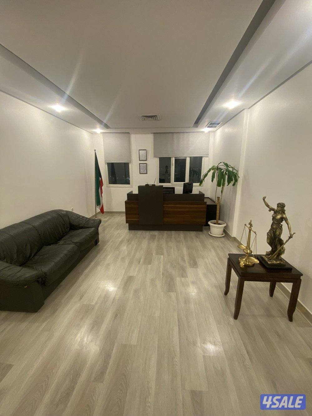 شقه تصلح مكتب محامي للإيجار بالجابريه من المالك مباشره0