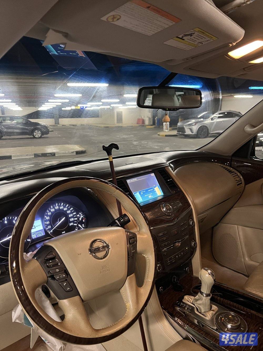 للبيع باترول موديل 2014 ابيض من داخل بيج الدرجة الاولى ٣٢٠ سيتي1