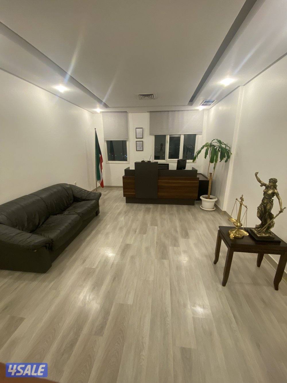 شقه تصلح مكتب محامي للإيجار بالجابريه من المالك مباشره4