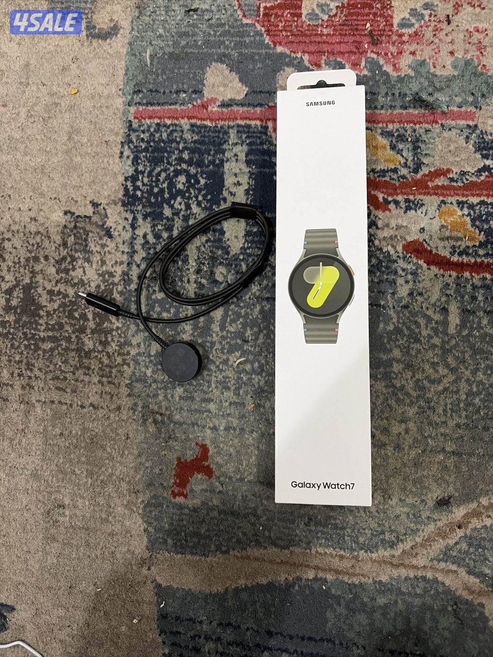 ساعة جالكسي ووتش 7 شبه جديدة + كفالة بست اليوسفي ضد الكسر / مقاس 44mm0