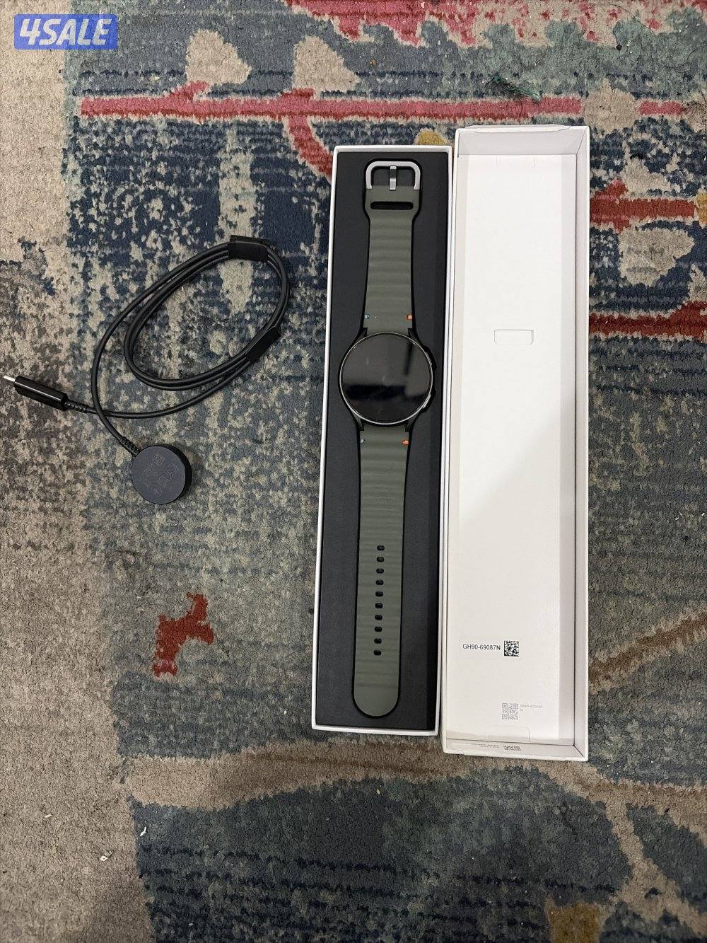 ساعة جالكسي ووتش 7 شبه جديدة + كفالة بست اليوسفي ضد الكسر / مقاس 44mm1