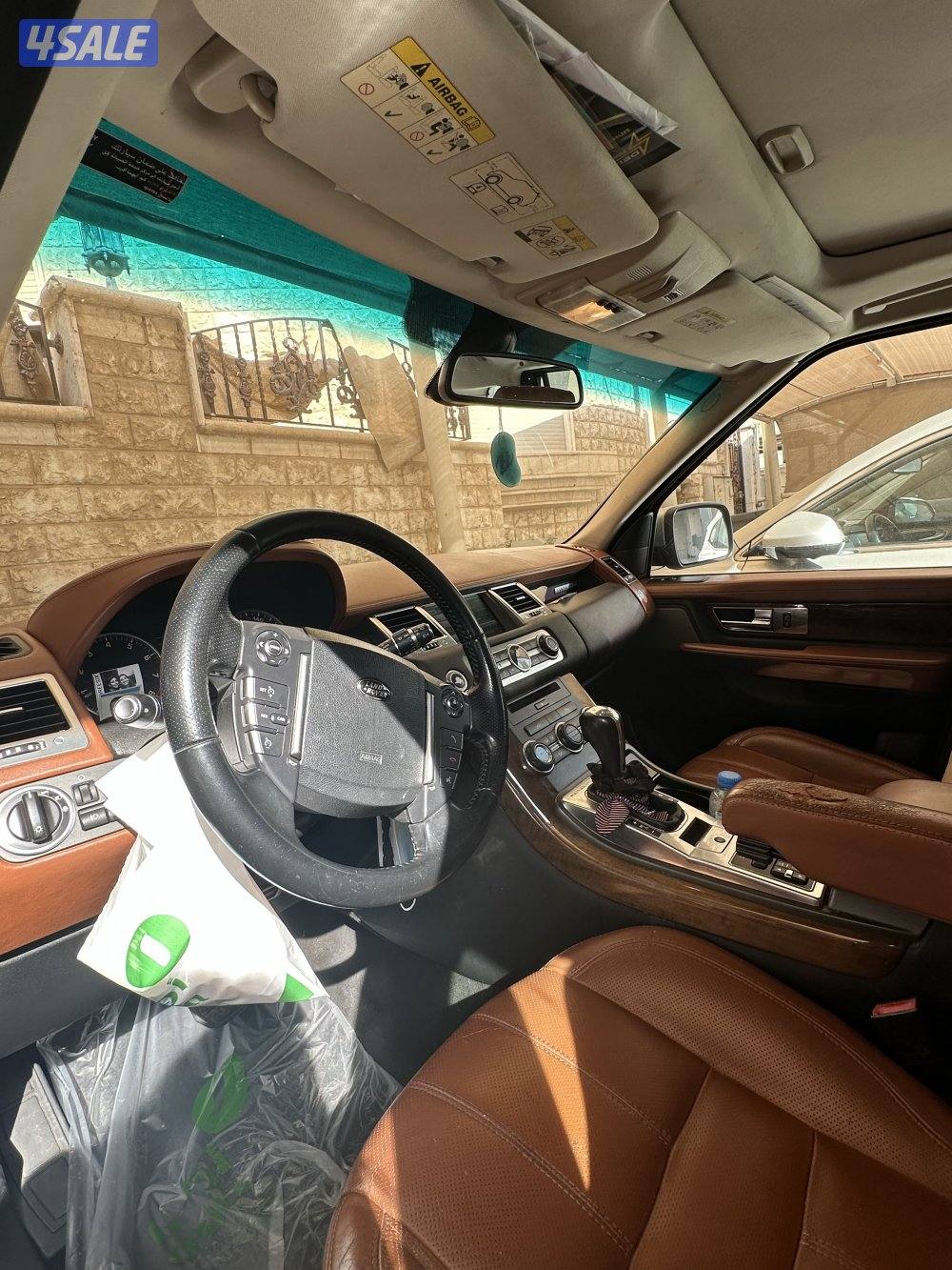 للبيع رنج روفر موديل 2012 نظيف ماشي 400 الف وقصور3