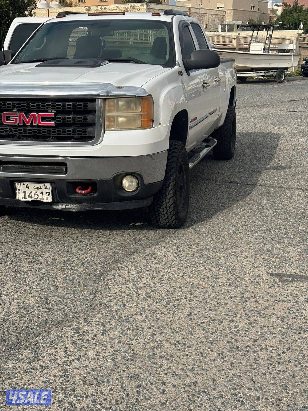 GMC SIERRA2