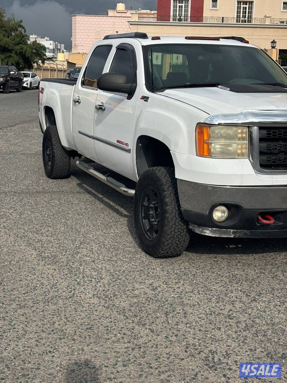 GMC SIERRA4