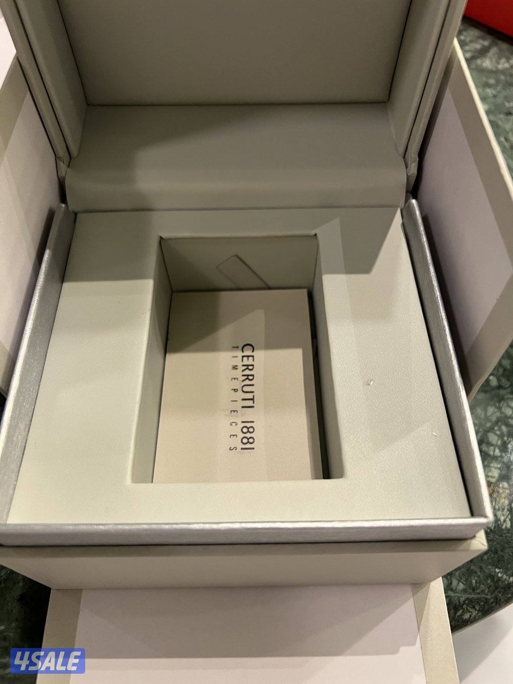 ساعة شيروتي1