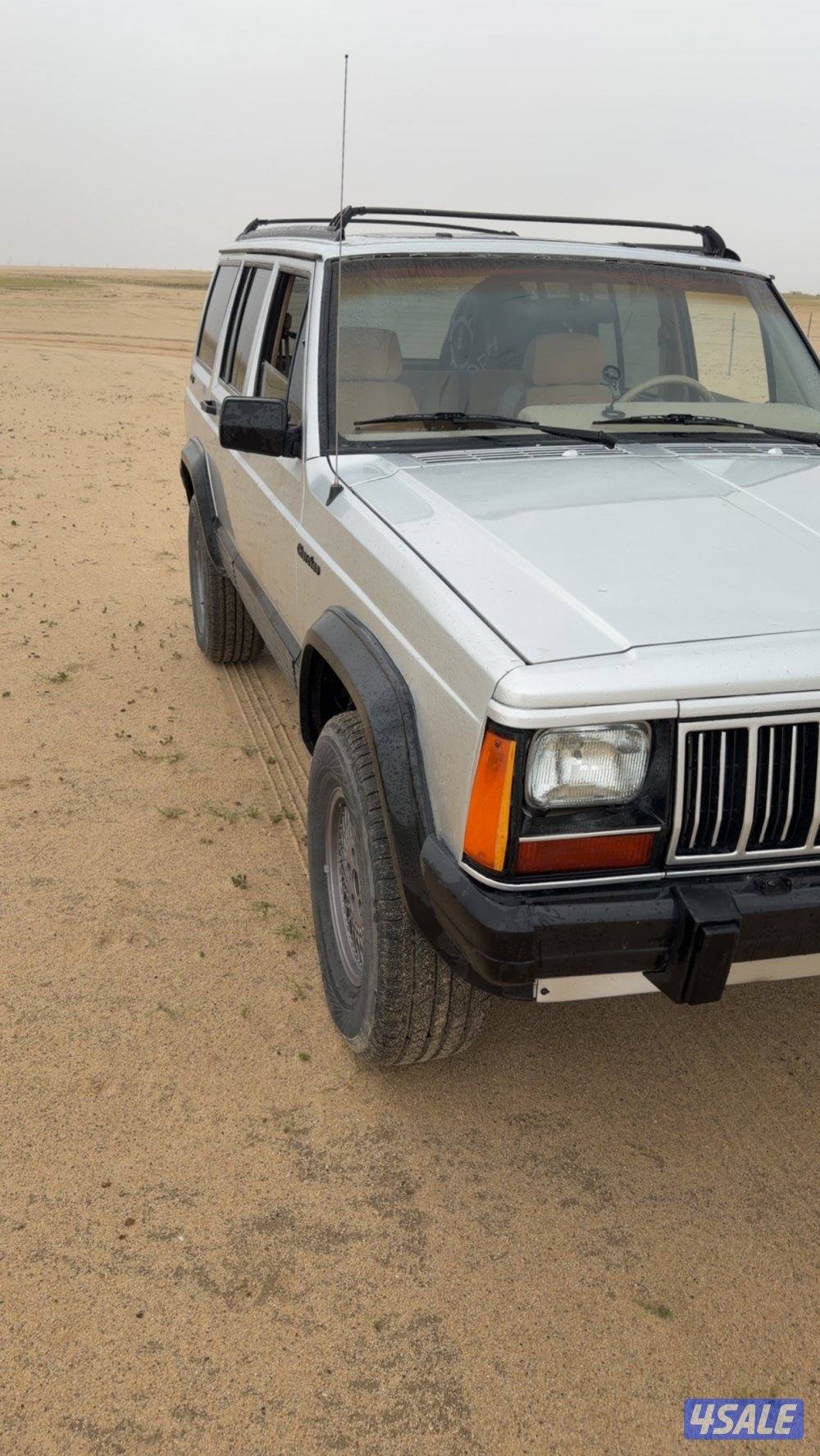 جيب شروكي موديل 19921