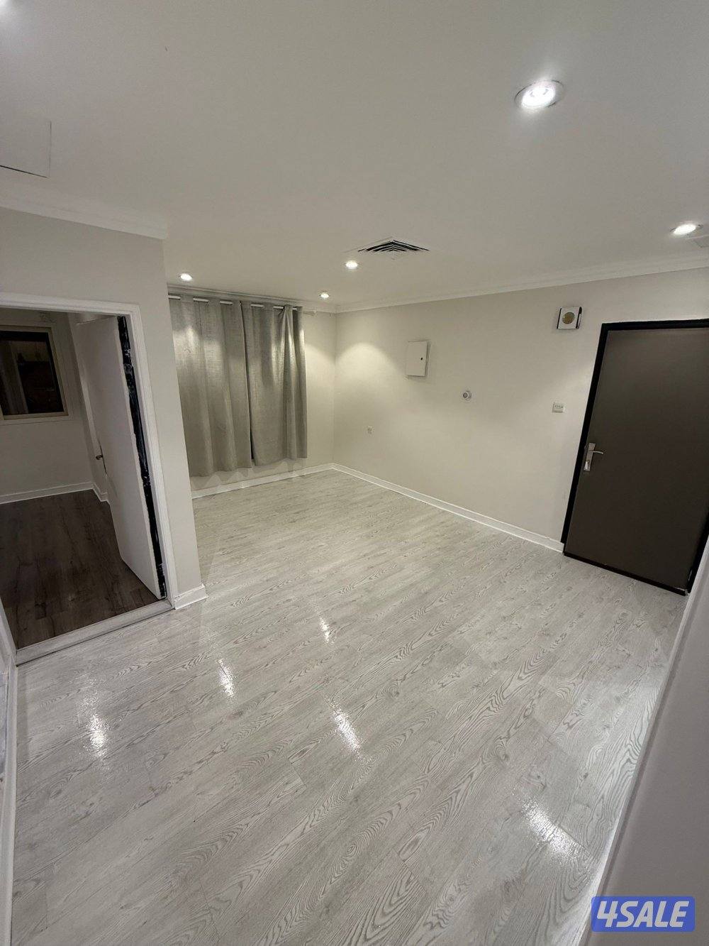 شقه للايجار غرفه وصاله ومطبخ وحمام تشطيب سوبر لوكس1