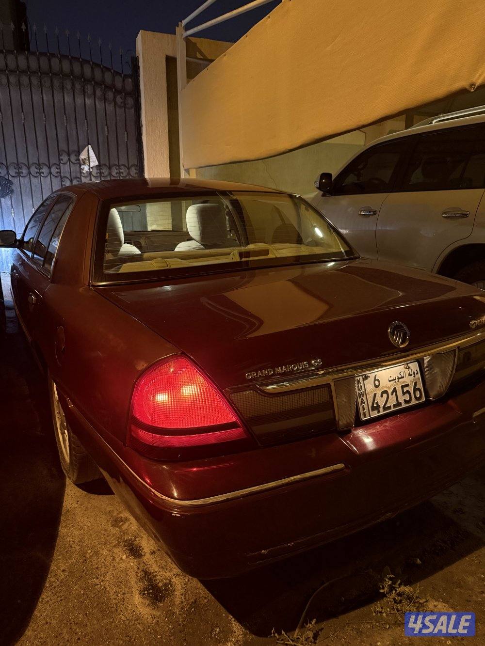 السيارة بحالة نادرة جداً1