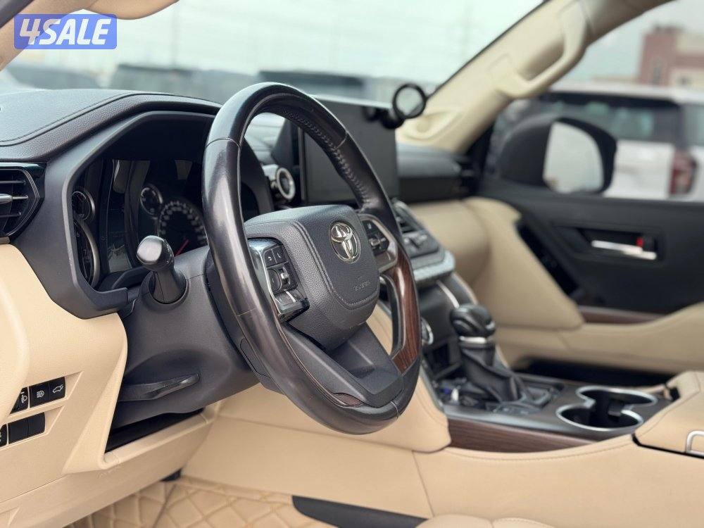 لاندكروزر صبغ وكاله ايرو اس تون تيربو 20235