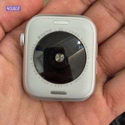 Apple watch SE 2 gps7