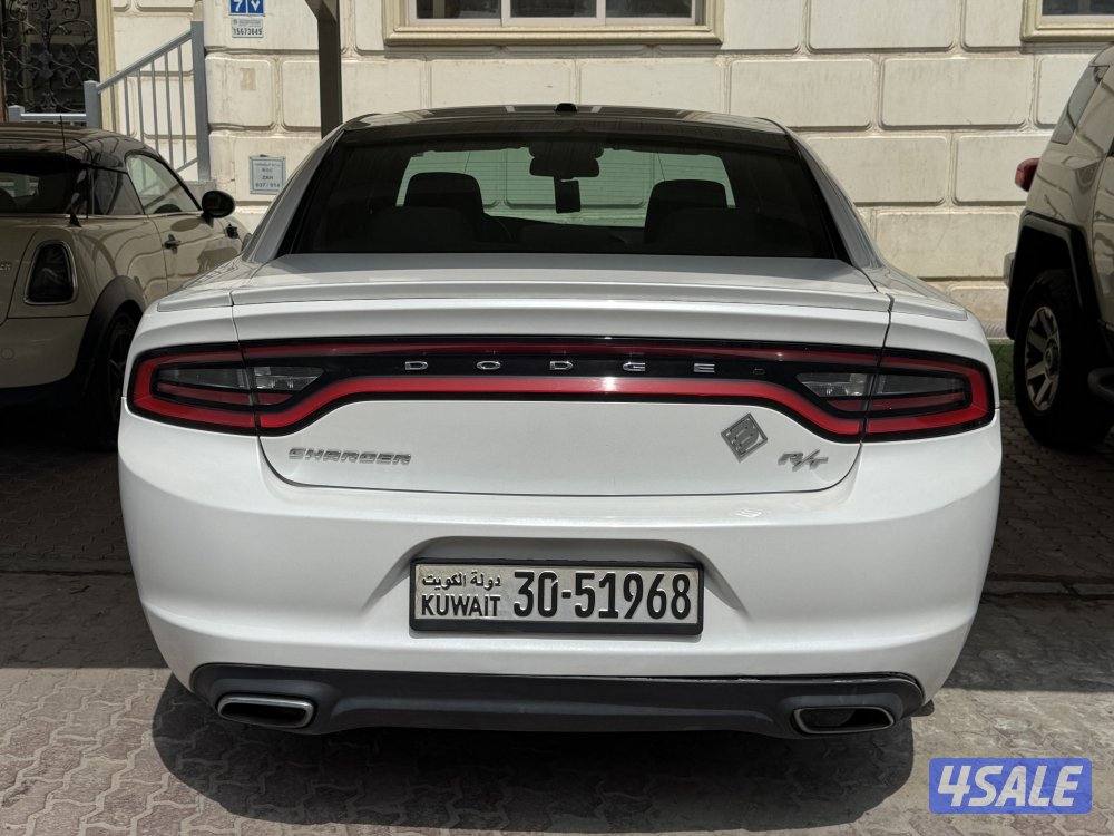 للبيع دوج تشارجر 2015 R/T1