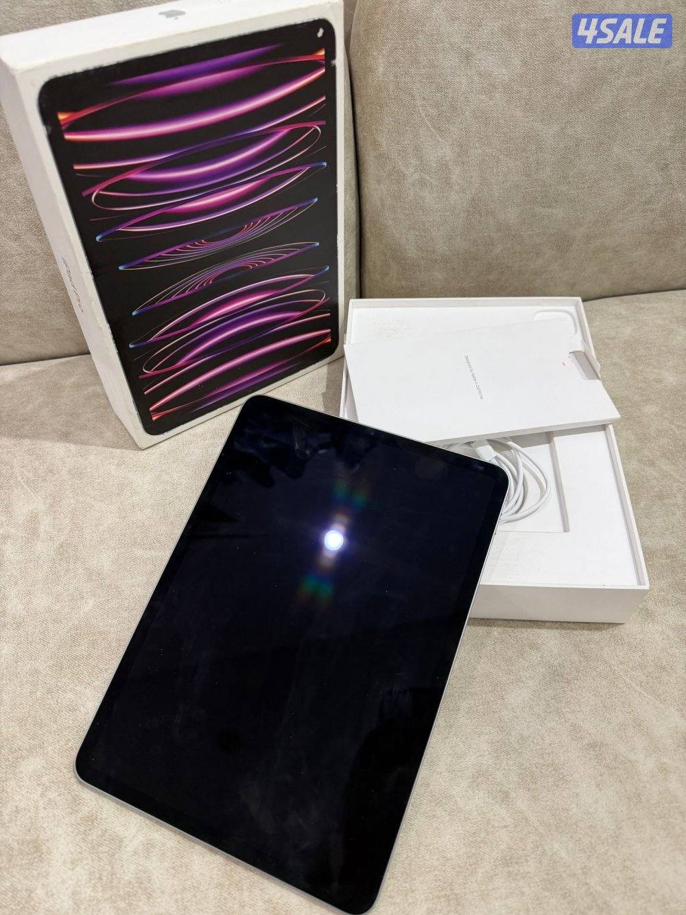 ايباد برو M21