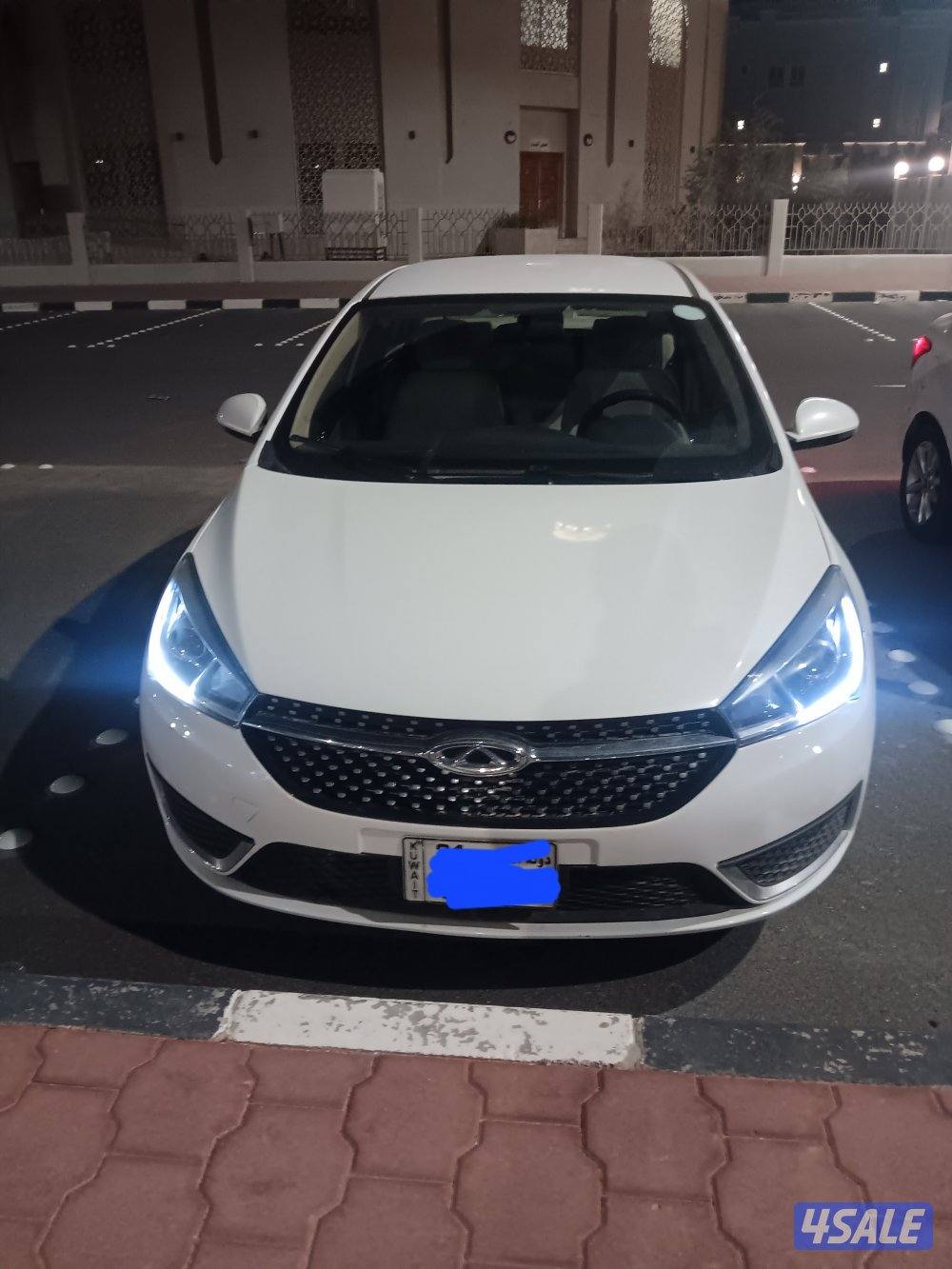 للبيع5 سيارات اريزو5 موديل 2023الألوان4 ابيض واحده فضي وسياره بايكD503