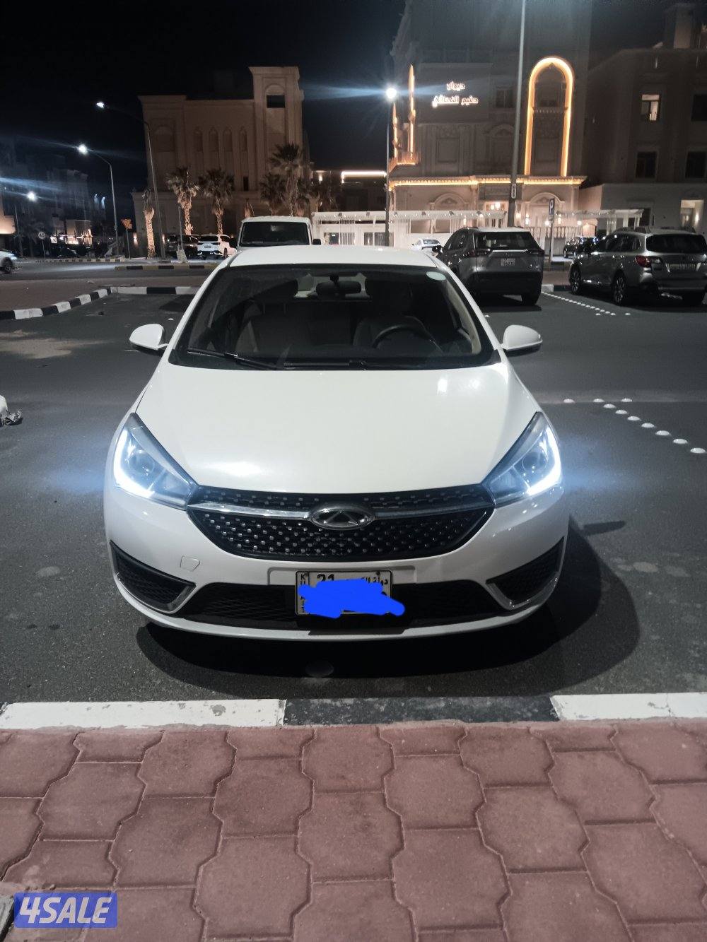 للبيع5 سيارات اريزو5 موديل 2023الألوان4 ابيض واحده فضي وسياره بايكD504