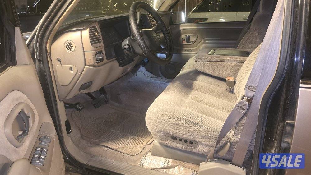 للبيع سوبرمان ٩٨  صبغ وكاله عدا قطعه داخلية وكاله بحاله ممتازه5