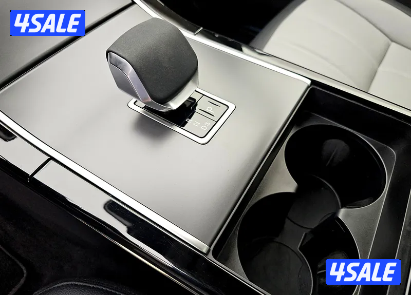 Range Rover Evoque Dynamic SE17