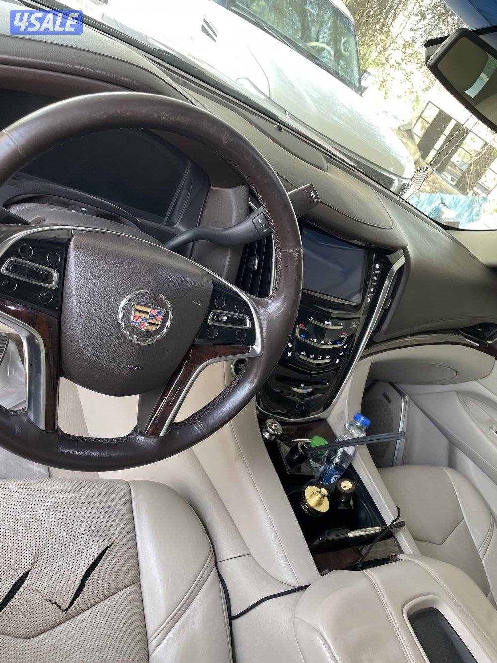 للبيع او البدل سكاليد 2015 شرط الفحص 5500 قابل بالمساومة بالمعقول2