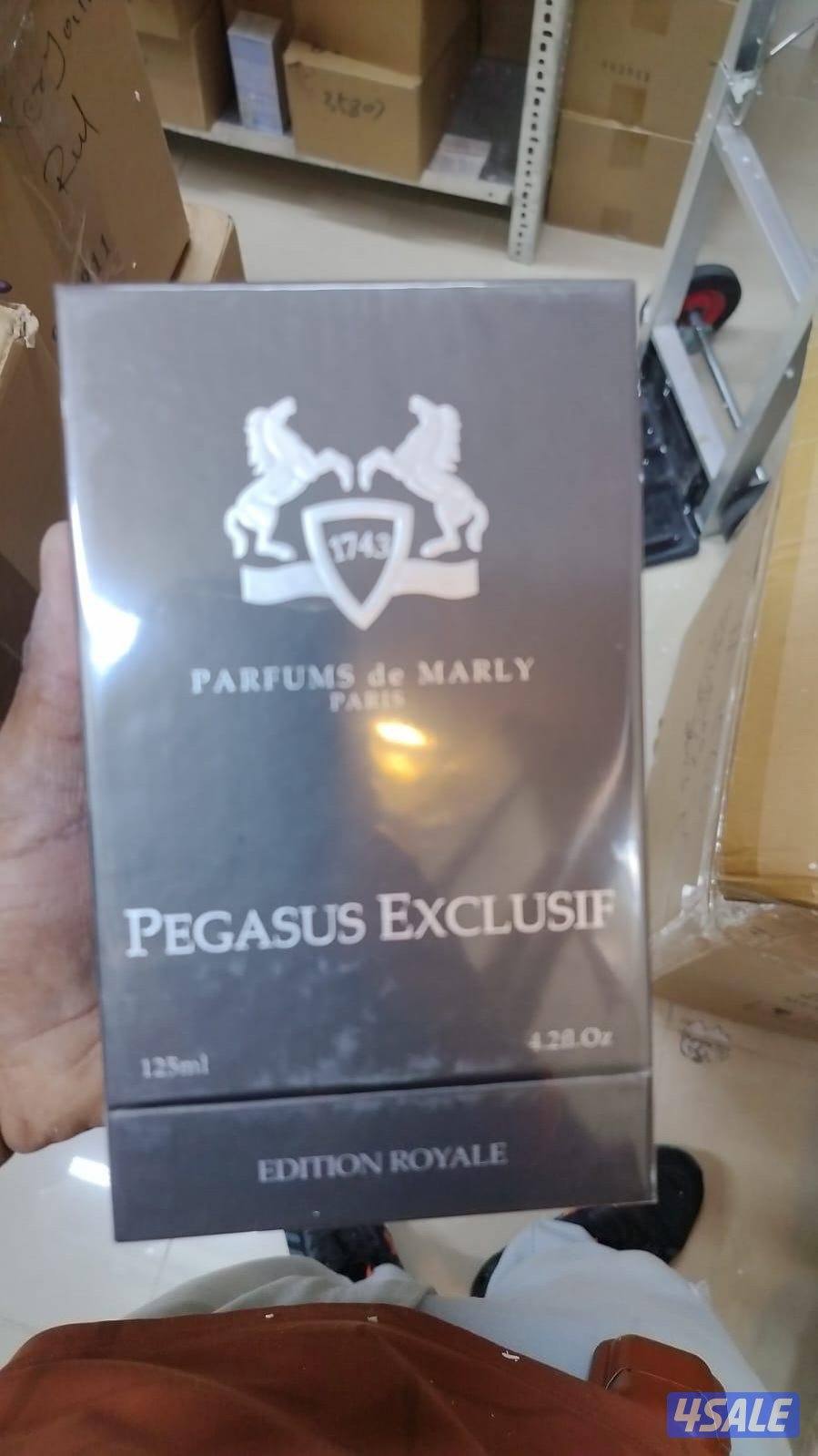 متوفر جميع انواع العطورات البراندات العالمية صناعة تركيا  السعر 157