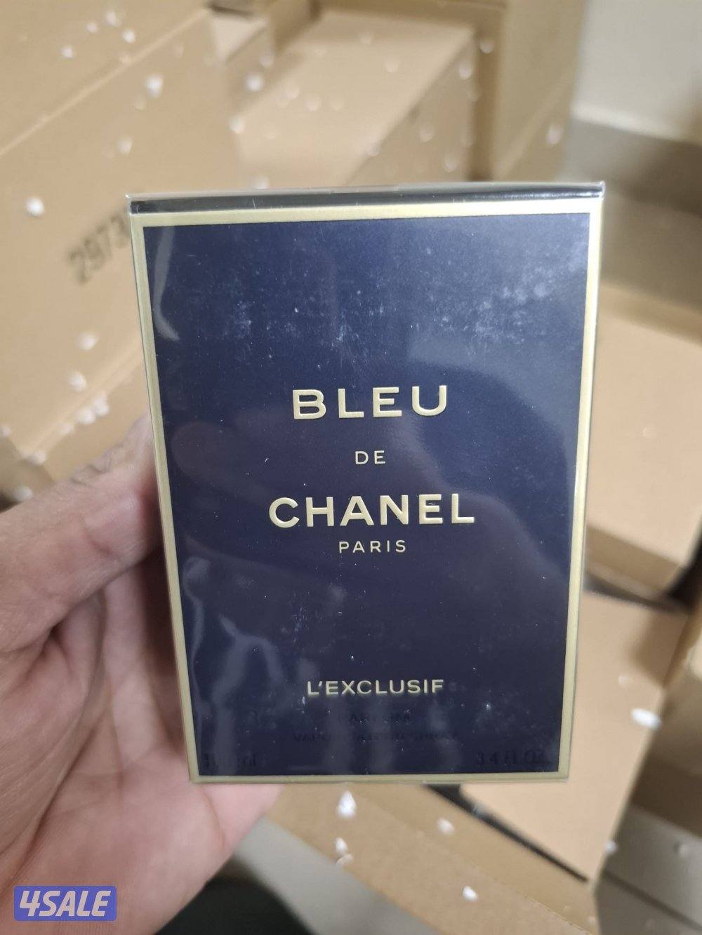 عرض على العطورات صناعة تركيا  اي عطر على 15 دينار3