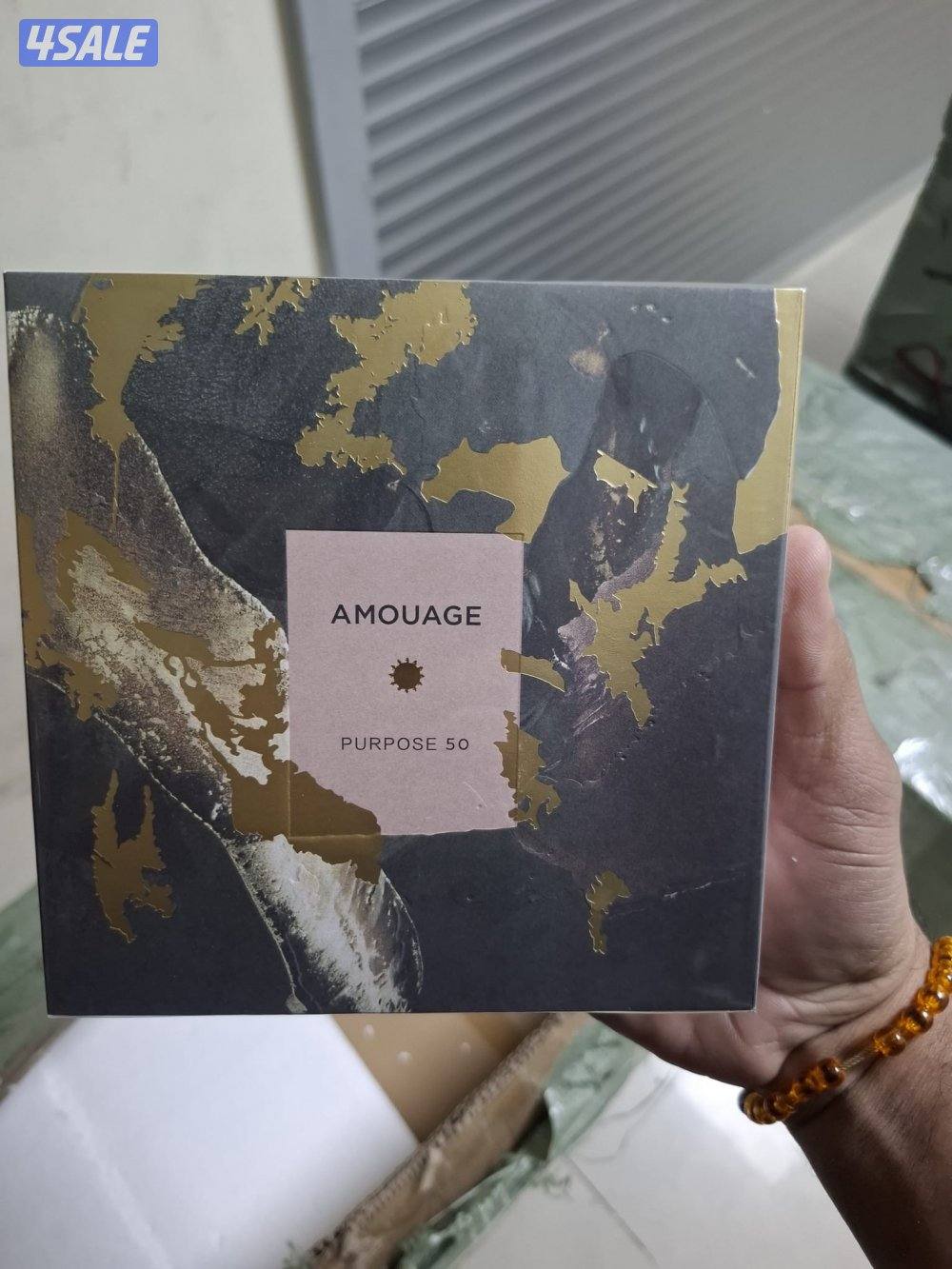 عرض على العطورات صناعة تركيا  اي عطر على 15 دينار10