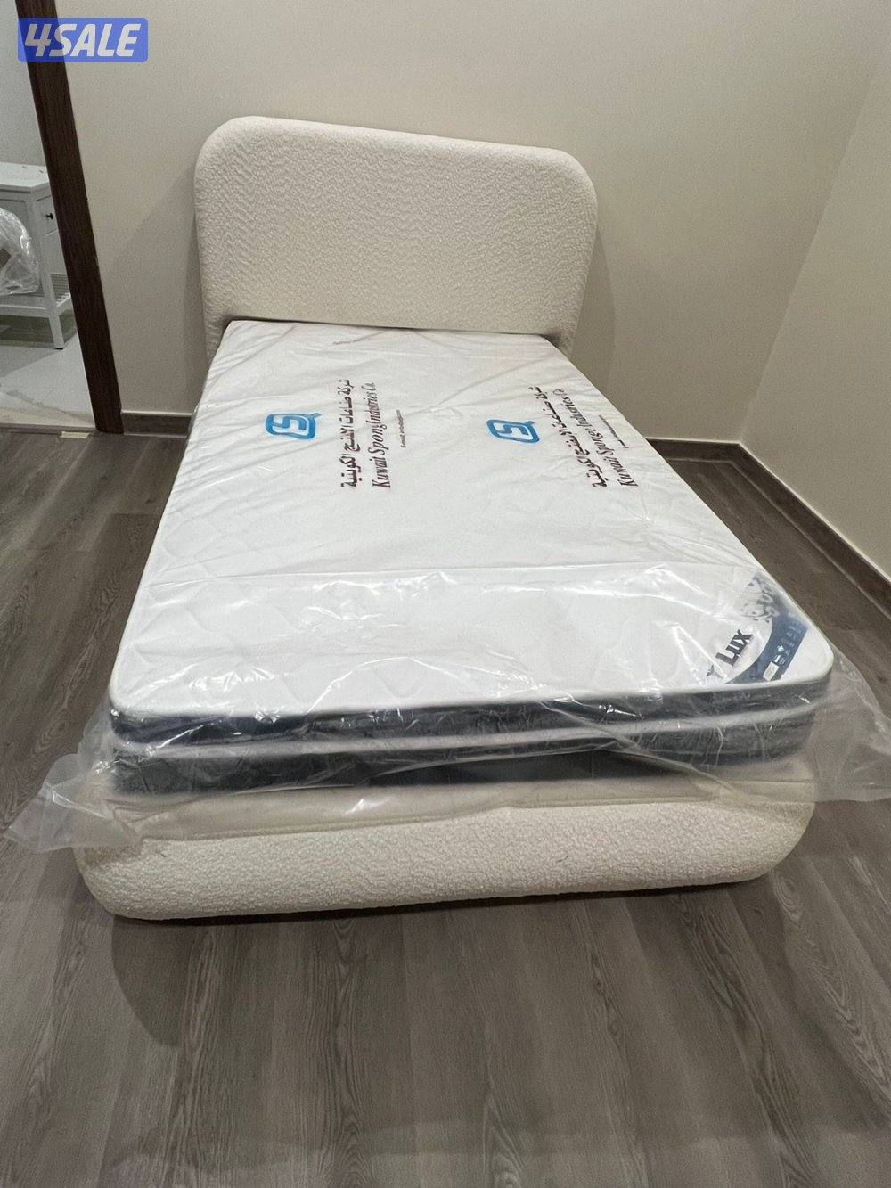 سراير طبية جميع الأشكال والمقاسات وتفصال علي حسب الطلب2